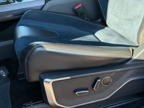 Certified 2023 Ford F150 Raptor w/ Blue Interior Package image 31