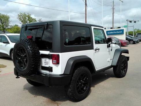 Used 2014 Jeep Wrangler Sport AWD/4WD image 6