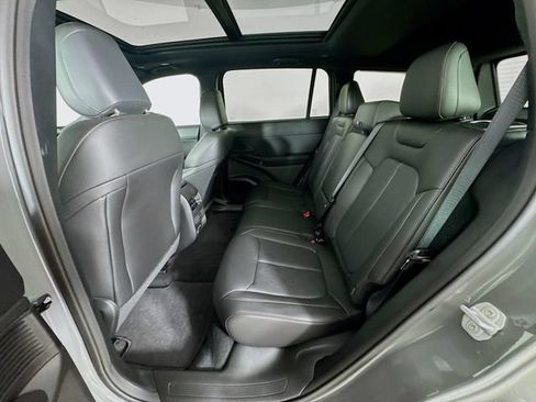 New 2026 Jeep Cherokee Overland AWD/4WD image 29
