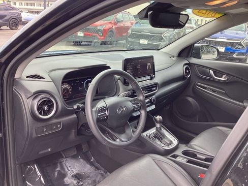 Used 2023 Hyundai Kona Limited AWD/4WD image 12