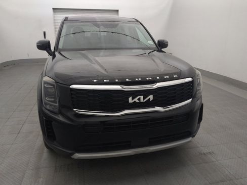 Used 2022 Kia Telluride LX FWD image 14