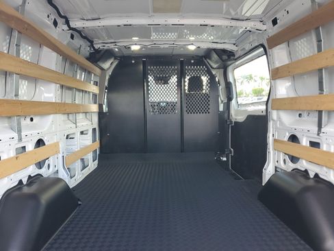 Used 2024 Ford Transit 250 w/ Exterior Upgrade Package image 11