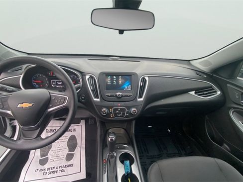 Used 2018 Chevrolet Malibu LS image 22