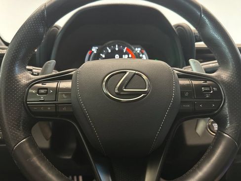 Used 2018 Lexus LC 500 Coupe w/ Performance Package RWD image 23