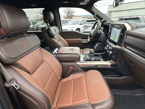 Used 2024 Ford F150 King Ranch w/ FX4 Off-Road Package image 15