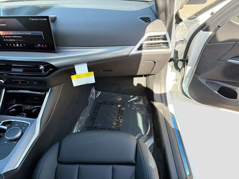 Used 2026 BMW 330i xDrive 330i NA xDrive w/ Premium Package image 18