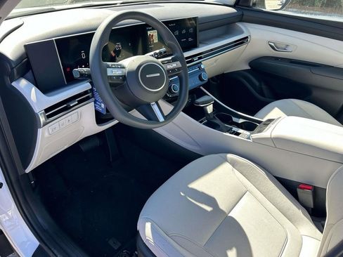 New 2026 Hyundai Tucson SEL image 12