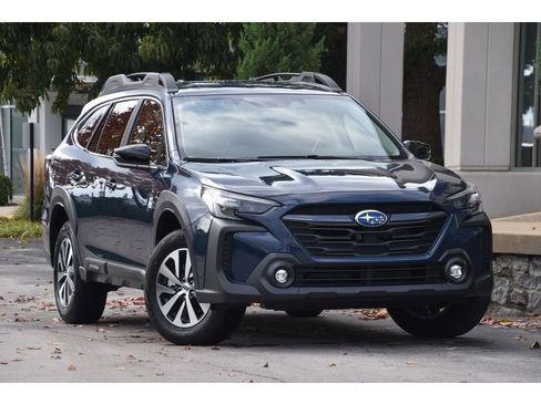 Certified 2025 Subaru Outback Premium w/ Popular Package #1A image 1