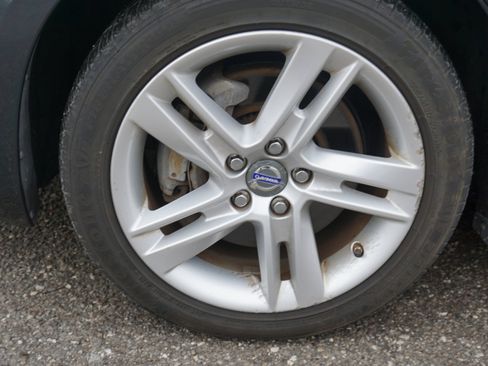 Used 2015 Volvo S60 T5 Premier image 9