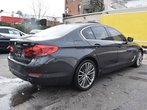 Used 2019 BMW 530i xDrive w/ Convenience Package image 5