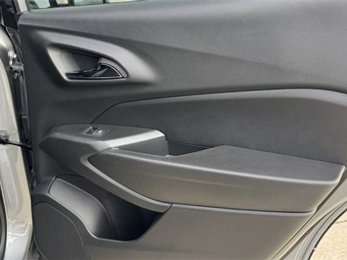 New 2026 Chevrolet Trax RS w/ Driver Confidence Package image 11