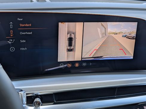 New 2026 Cadillac Lyriq Sport AWD/4WD image 26