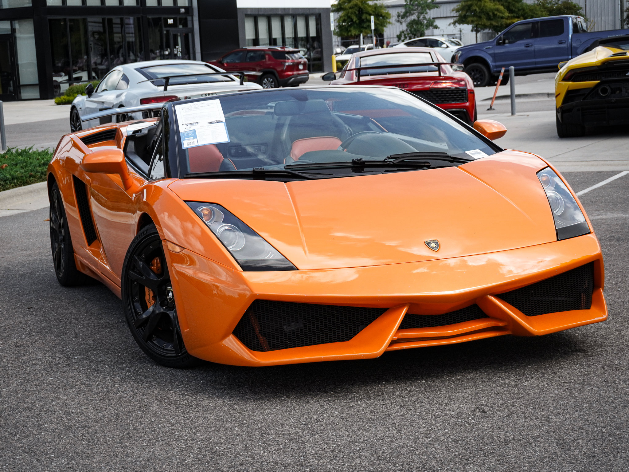 Used 2008 Lamborghini Gallardo Spyder AWD/4WD image 2