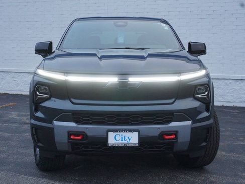 New 2026 Chevrolet Silverado EV Trail Boss w/ Premium Package image 5