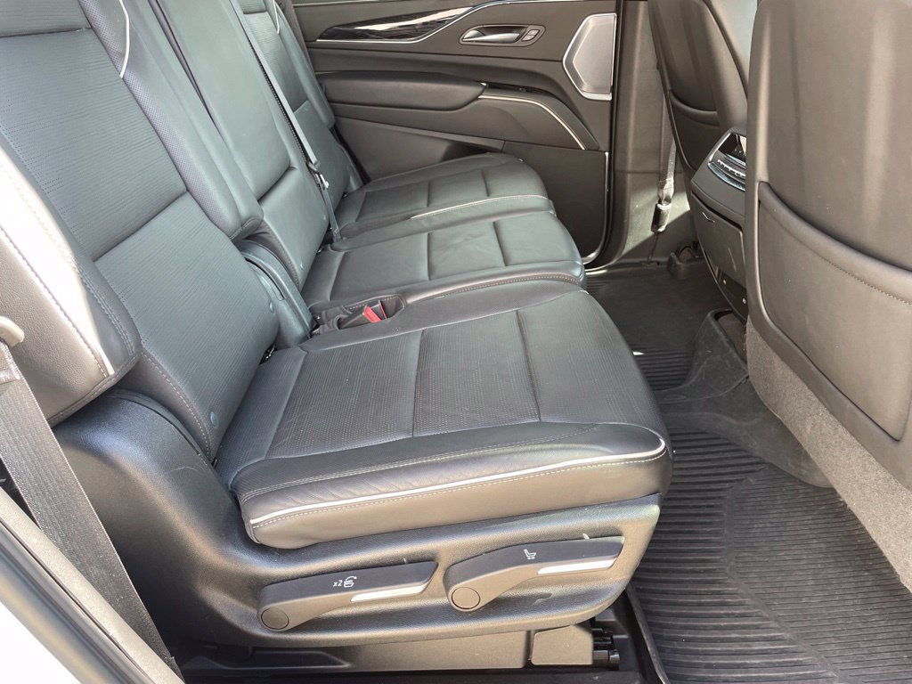 Used 2023 Cadillac Escalade Sport w/ LPO, ONYX Package AWD/4WD image 24