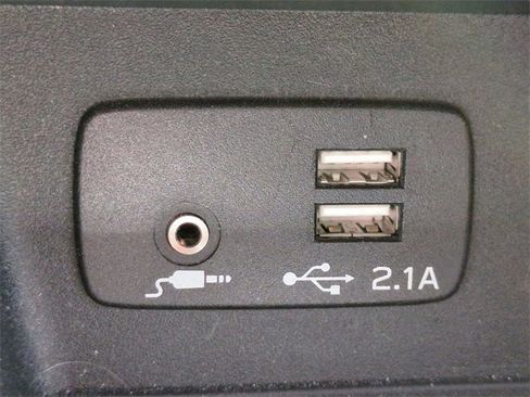 Used 2019 Subaru Forester Limited w/ Popular Package #3 image 19