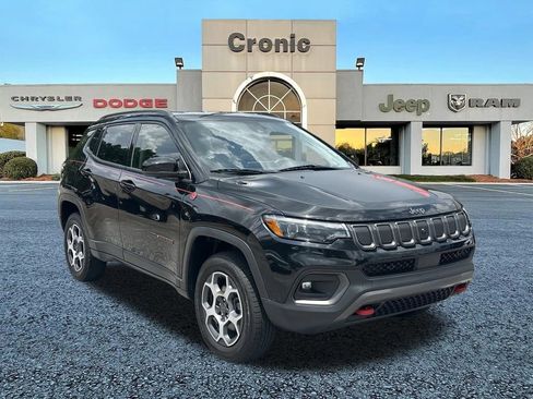 Used 2022 Jeep Compass Trailhawk w/ Trailhawk Elite Group AWD/4WD image 1