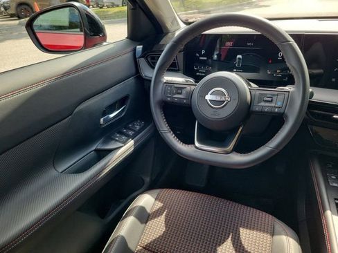 Certified 2026 Nissan Kicks SR image 20