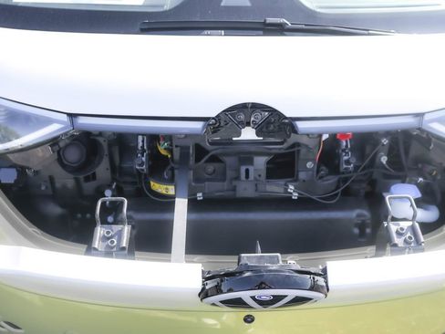 New 2025 Volkswagen ID. Buzz Pro S Plus image 40