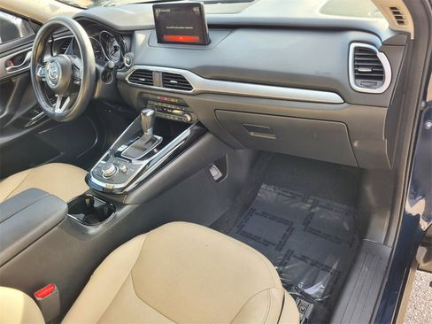 Used 2020 MAZDA CX-9 Touring w/ Touring Premium Package image 19