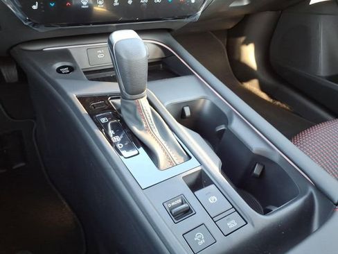 New 2026 Nissan Sentra SR FWD image 13