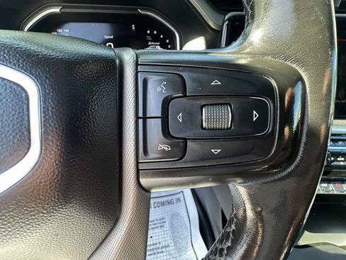 Used 2022 GMC Sierra 1500 Denali AWD/4WD image 16