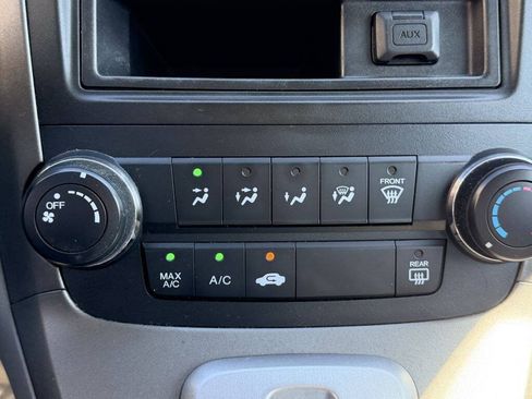 Used 2010 Honda CR-V LX image 17