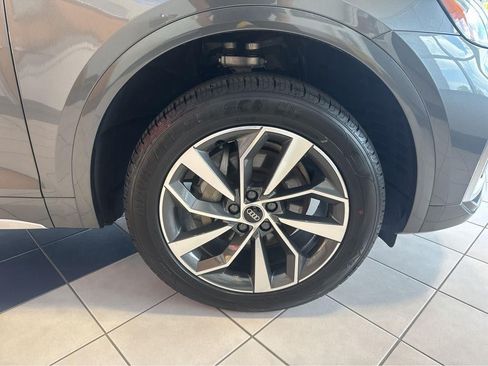 Used 2022 Audi Q5 2.0T Premium AWD/4WD image 7