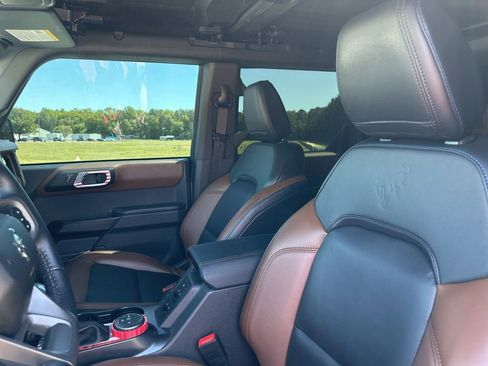 Used 2024 Ford Bronco Outer Banks AWD/4WD image 10
