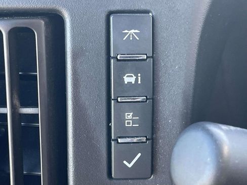 Used 2021 Chevrolet Express 2500 w/ Communications Package image 27