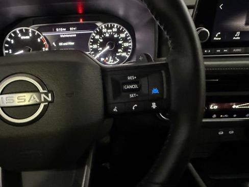 Certified 2025 Nissan Rogue SV w/ SV Premium Package FWD image 17