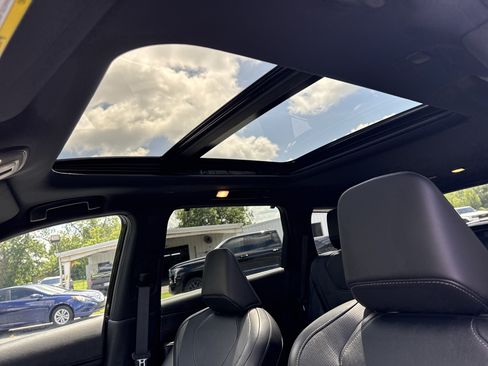 Used 2025 INFINITI QX60 Luxe w/ Black Edition FWD image 17