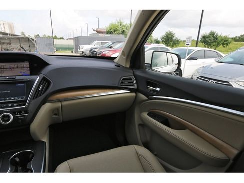 Used 2020 Acura MDX FWD w/ Technology Package image 12