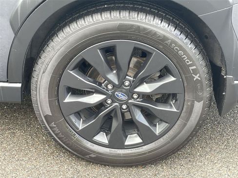 Certified 2023 Subaru Outback Onyx Edition AWD/4WD image 11