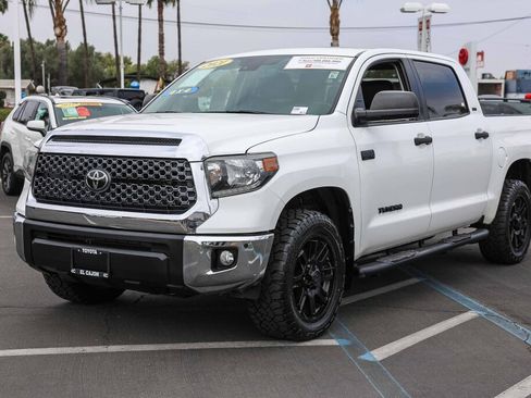 Certified 2021 Toyota Tundra SR5 AWD/4WD image 15