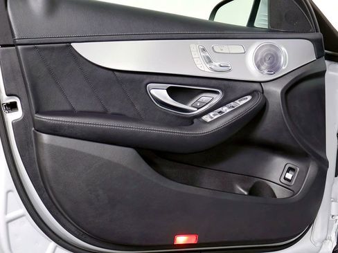 Used 2015 Mercedes-Benz C 300 4MATIC Sedan image 18