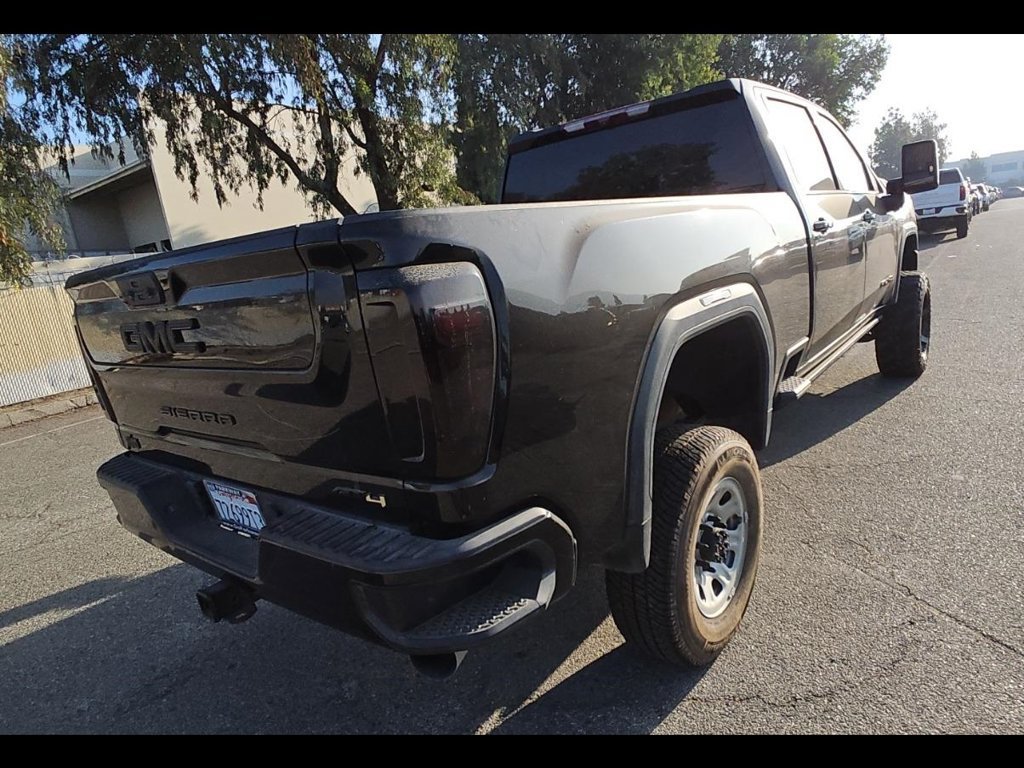 Used 2023 GMC Sierra 2500 AT4 w/ Gooseneck/5TH Wheel Package AWD/4WD image 4
