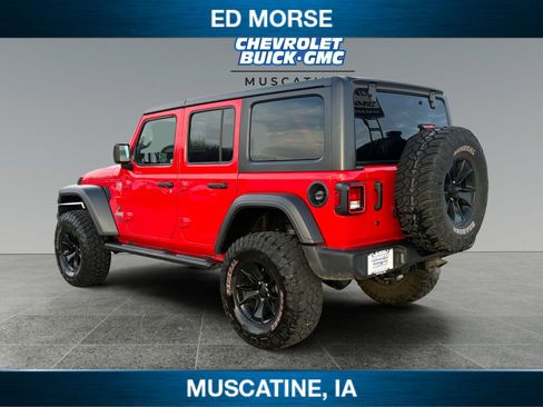 Used 2019 Jeep Wrangler Unlimited Sport S image 3
