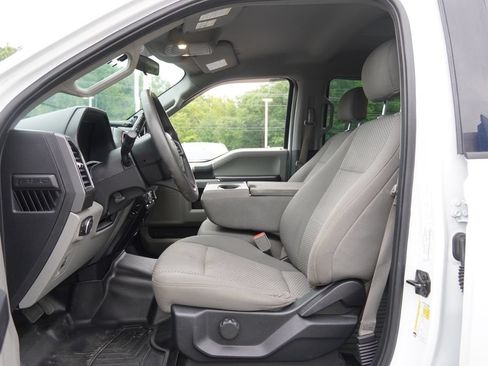 Used 2018 Ford F150 XLT w/ Trailer Tow Package AWD/4WD image 5