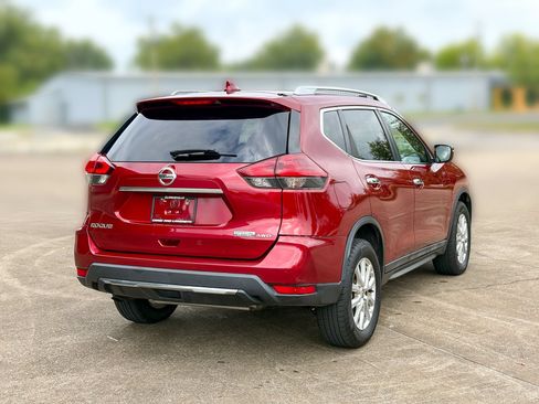 Used 2019 Nissan Rogue S w/ Special Edition Package AWD/4WD image 8