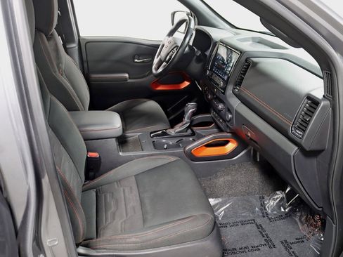 Used 2022 Nissan Frontier PRO-4X AWD/4WD image 30