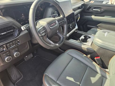Used 2026 GMC Yukon AT4 AWD/4WD image 24