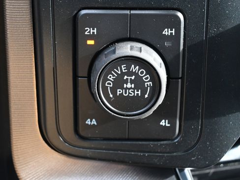 New 2025 Ford F150 Platinum w/ Equipment Group 703A Plus image 25