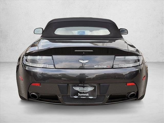 Used 2017 Aston Martin V12 Vantage S RWD image 13