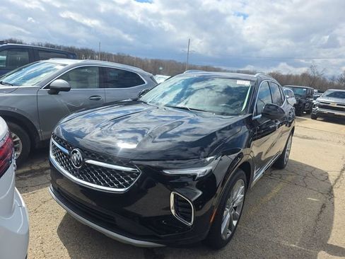Used 2023 Buick Envision Avenir AWD/4WD image 2