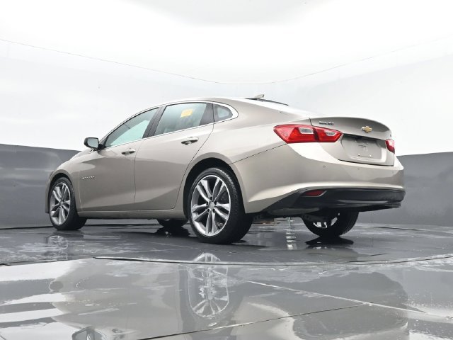 Used 2025 Chevrolet Malibu LT FWD image 23