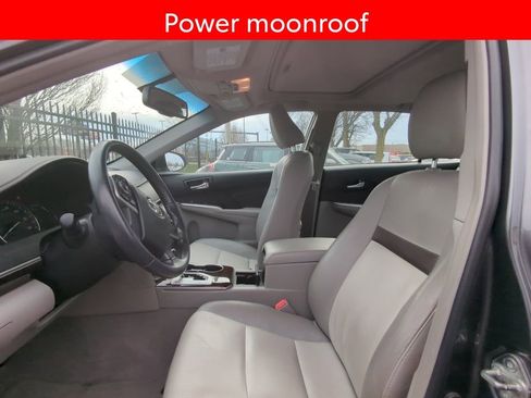 Used 2013 Toyota Camry XLE w/ Leather Pkg image 6