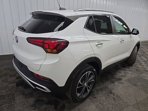 Used 2022 Buick Encore GX Select image 10