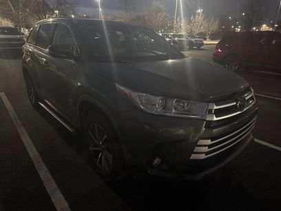 Used 2019 Toyota Highlander XLE