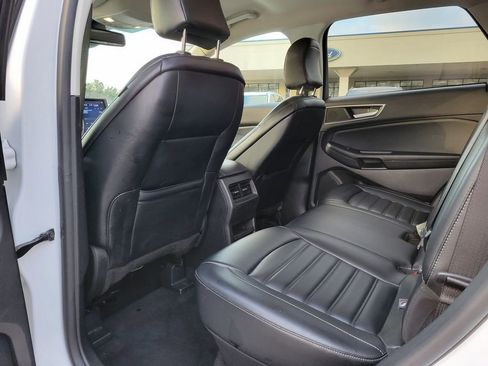 Certified 2024 Ford Edge SEL image 14